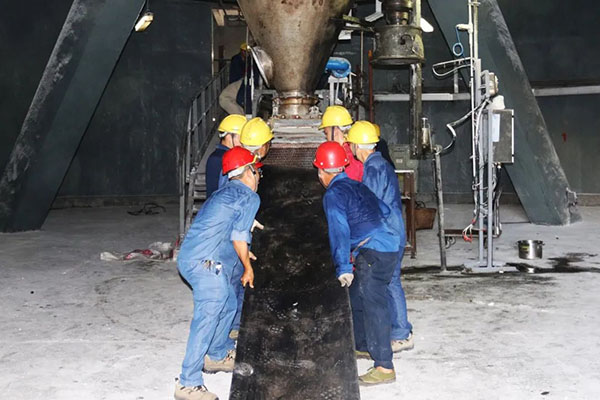 讓電于民 錯峰檢修!致敬高溫下的檢修將士